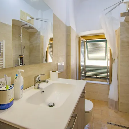 Апартаменты Garibaldi 57 *