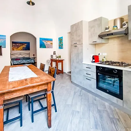 Garibaldi 57 Апартаменты Лоано