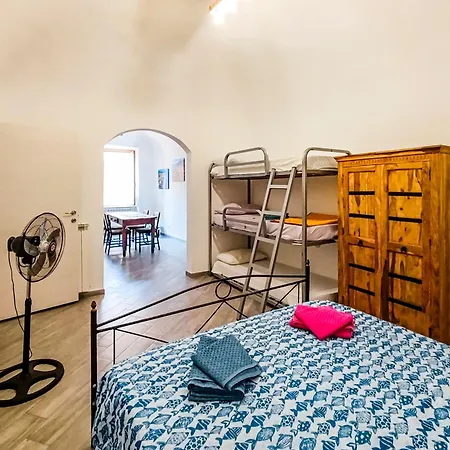 Garibaldi 57 * Лоано