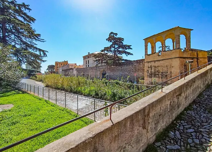 Garibaldi 57 Lejlighed *