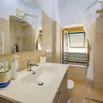 Appartamento Garibaldi 57 *