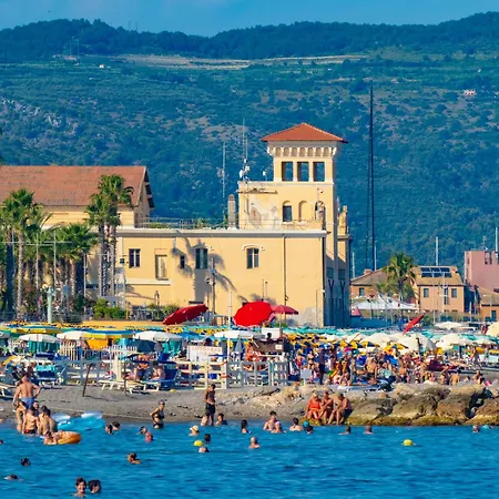 Appartamento Garibaldi 57 Loano